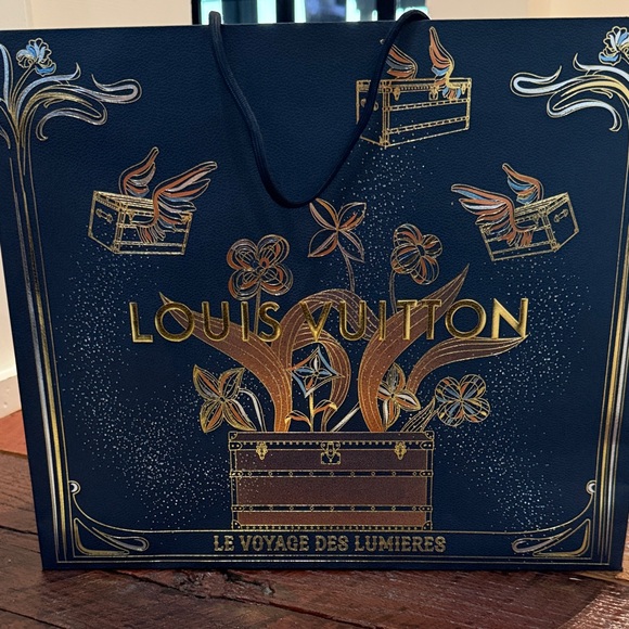 2025 Louis Vuitton Holiday bag and Iconic Orange Box with Navy Bag - Picture 2 of 12